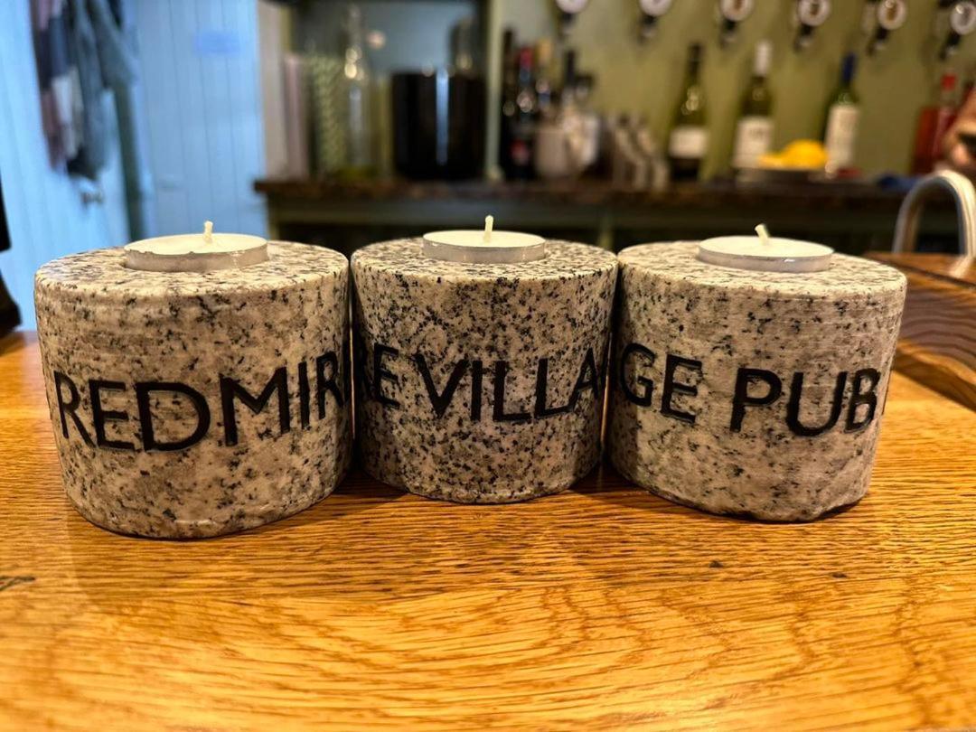 Redmire Village Pub 外观 照片